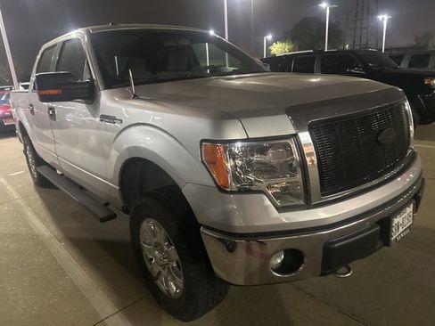 Used 2014 Ford F150 XLT w/ Equipment Group 302A Luxury image 2