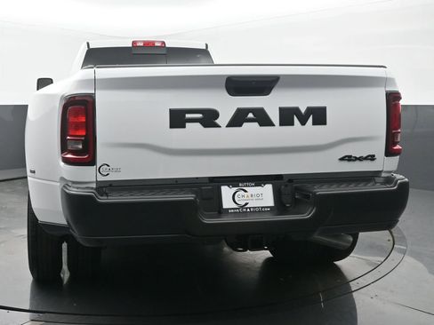 New 2026 RAM 3500 Tradesman AWD/4WD image 3