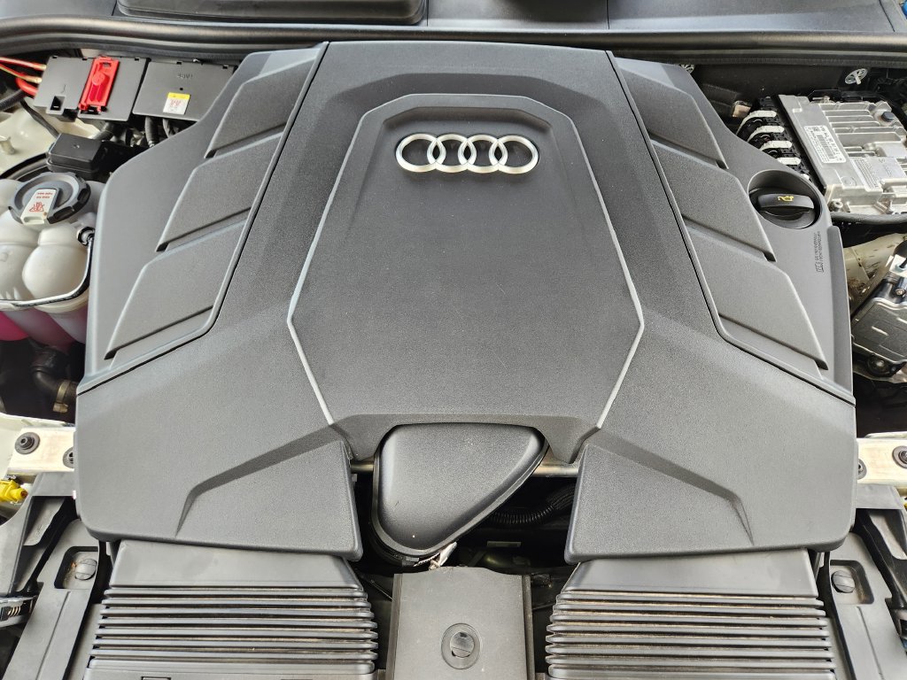 Used 2025 Audi Q7 3.0T Premium Plus AWD/4WD image 20