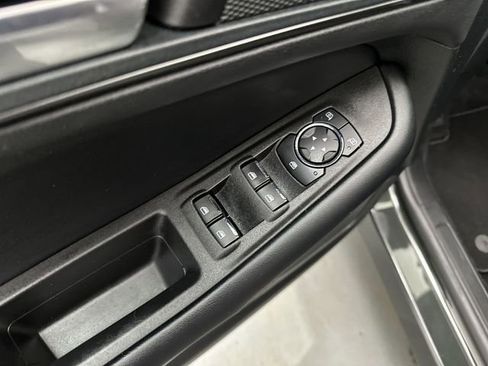 Used 2024 Ford Edge SE AWD/4WD image 19