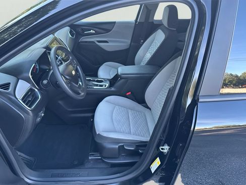 Used 2020 Chevrolet Equinox LS FWD image 10