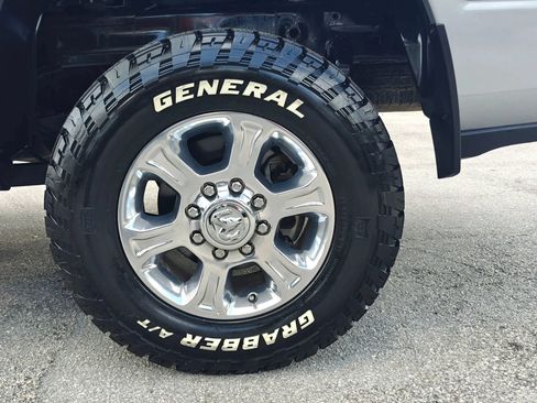 Used 2023 RAM 2500 Big Horn w/ Level 1 Equipment Group AWD/4WD image 24