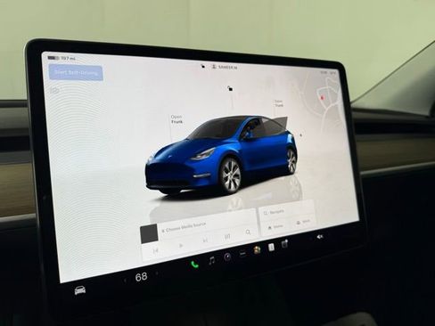 Used 2024 Tesla Model Y Long Range image 15