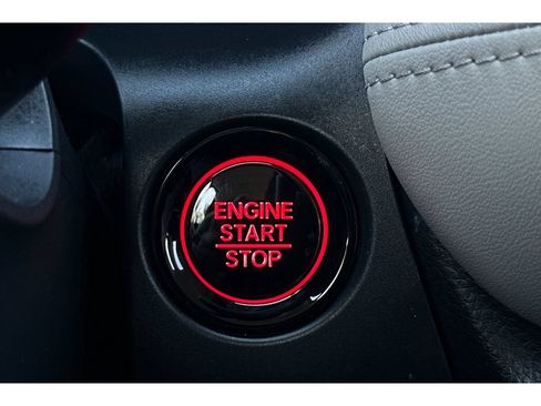 Used 2025 Honda HR-V LX image 35