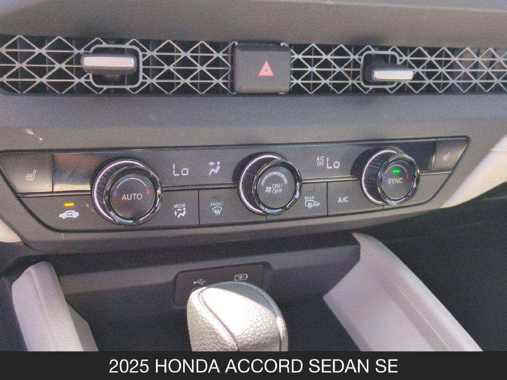 Used 2025 Honda Accord SE image 22