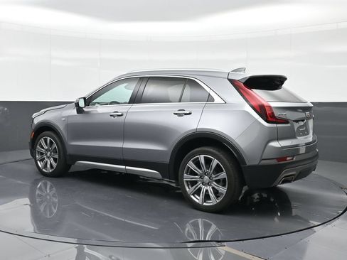 Certified 2023 Cadillac XT4 Premium Luxury FWD image 2