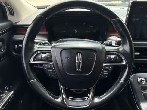 Used 2021 Lincoln Nautilus Reserve AWD/4WD image 11