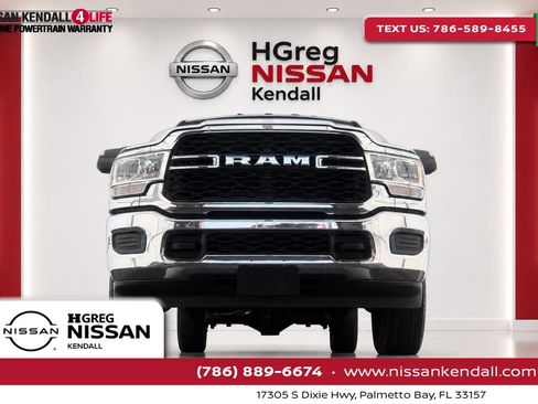 Used 2022 RAM 2500 Tradesman AWD/4WD image 1