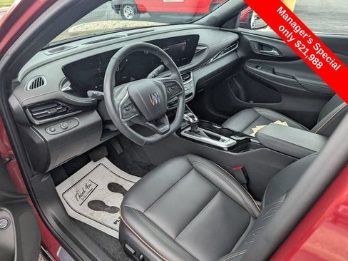 Used 2024 Buick Envista Avenir FWD image 12