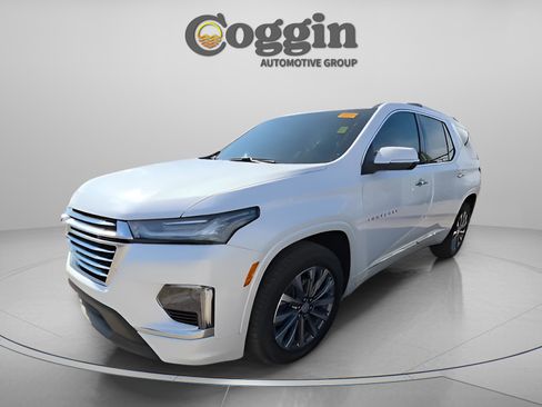 Used 2023 Chevrolet Traverse Premier image 18