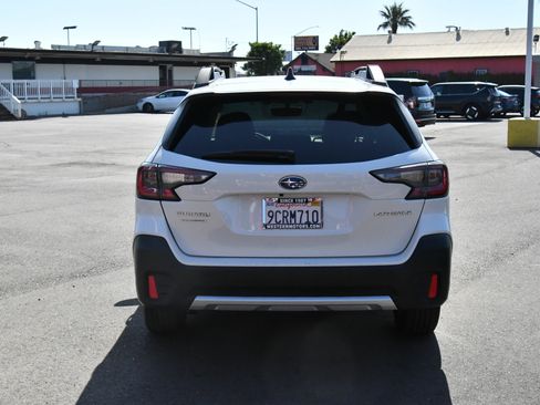 Used 2022 Subaru Outback Limited AWD/4WD image 7