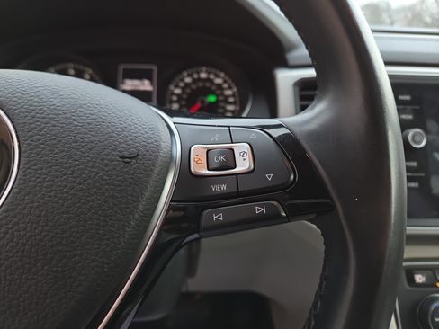 Used 2019 Volkswagen Atlas SE w/ Panoramic Sunroof Package image 20