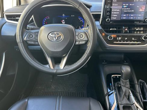 Used 2021 Toyota Corolla XLE FWD image 10