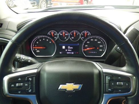 Used 2022 Chevrolet Silverado 1500 LTZ w/ LTZ Premium Package image 31