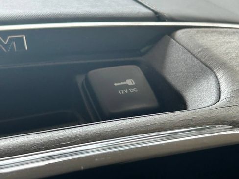 Used 2019 RAM 1500 Limited AWD/4WD image 59
