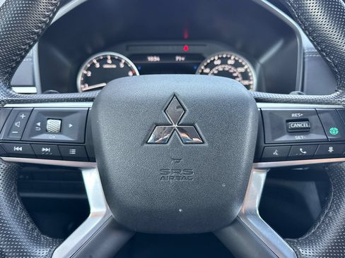 Used 2024 Mitsubishi Outlander SE AWD/4WD image 29