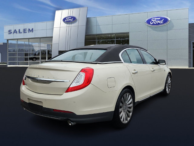 Used 2015 Lincoln MKS w/ Equipment Group 101A FWD image 3
