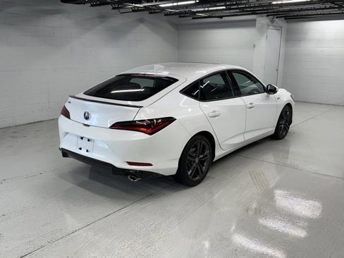 Used 2023 Acura Integra A-Spec image 3