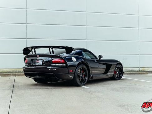 Used 2009 Dodge Viper ACR RWD image 20