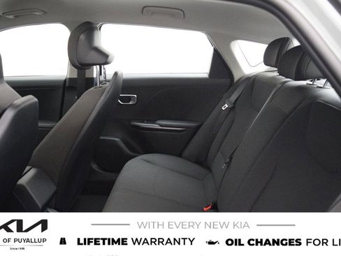 New 2026 Kia K4 FWD image 12