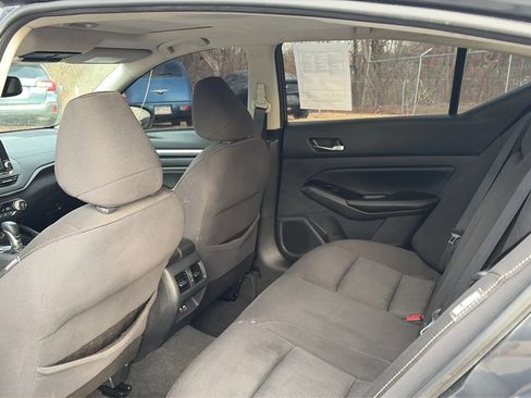 Used 2020 Nissan Altima 2.5 SV image 31