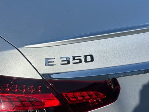 Used 2021 Mercedes-Benz E 350 Sedan w/ Premium Package image 12
