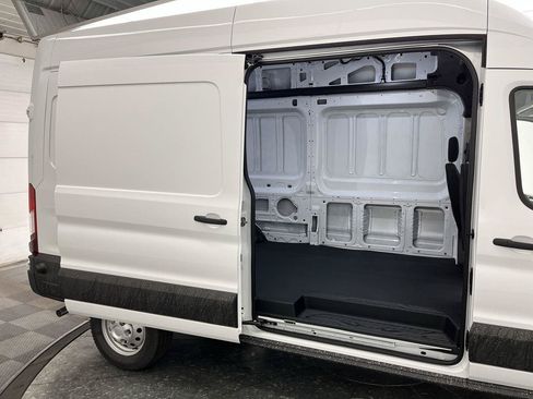 New 2026 Ford Transit 350 148 High Roof RWD image 7