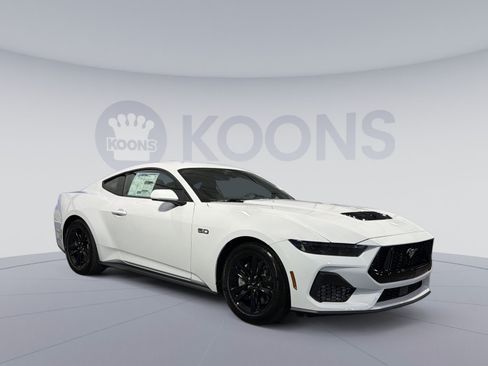 New 2026 Ford Mustang GT RWD image 10