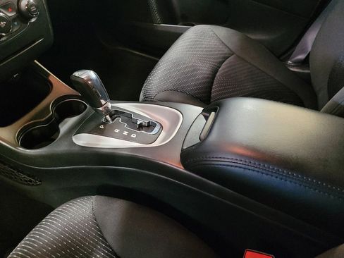 Used 2019 Dodge Journey SE w/ Connectivity Group FWD image 26