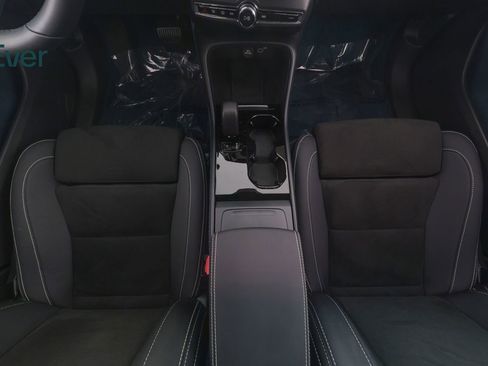 Used 2023 Volvo XC40 Recharge Ultimate w/ Protection Package Premier image 26