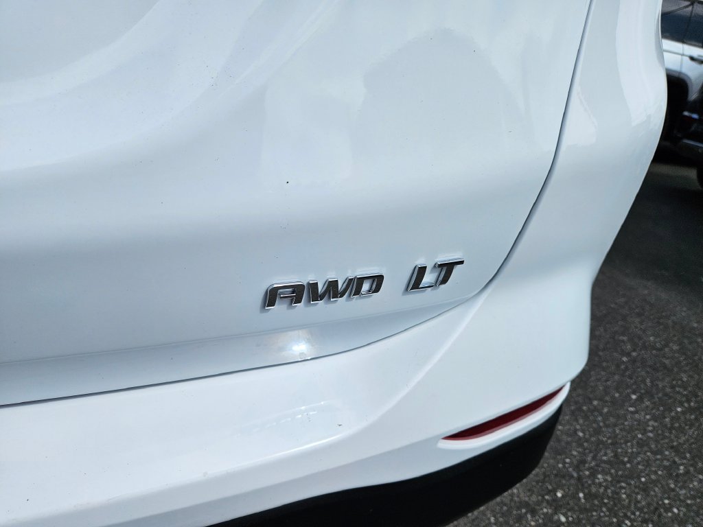 Used 2024 Chevrolet Equinox LT AWD/4WD image 11
