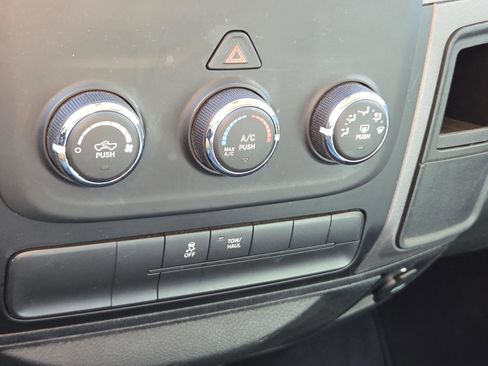 Used 2016 RAM 1500 Tradesman w/ Popular Equipment Group image 21