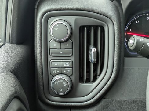 New 2026 Chevrolet Silverado 2500 Custom w/ Custom Value Package AWD/4WD image 15