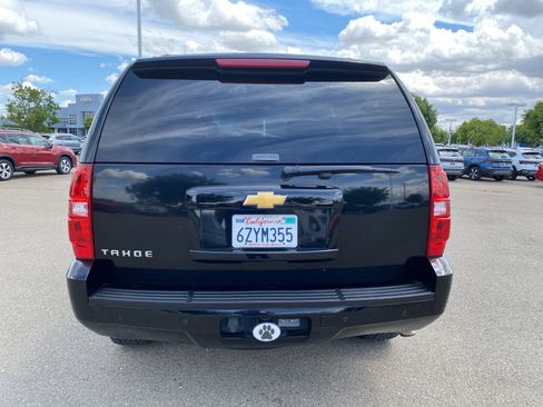 Used 2013 Chevrolet Tahoe LT w/ Luxury Package AWD/4WD image 5