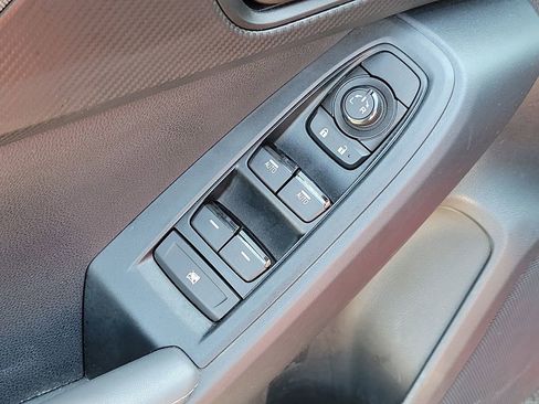 Certified 2024 Subaru Crosstrek 2.0i Premium image 18