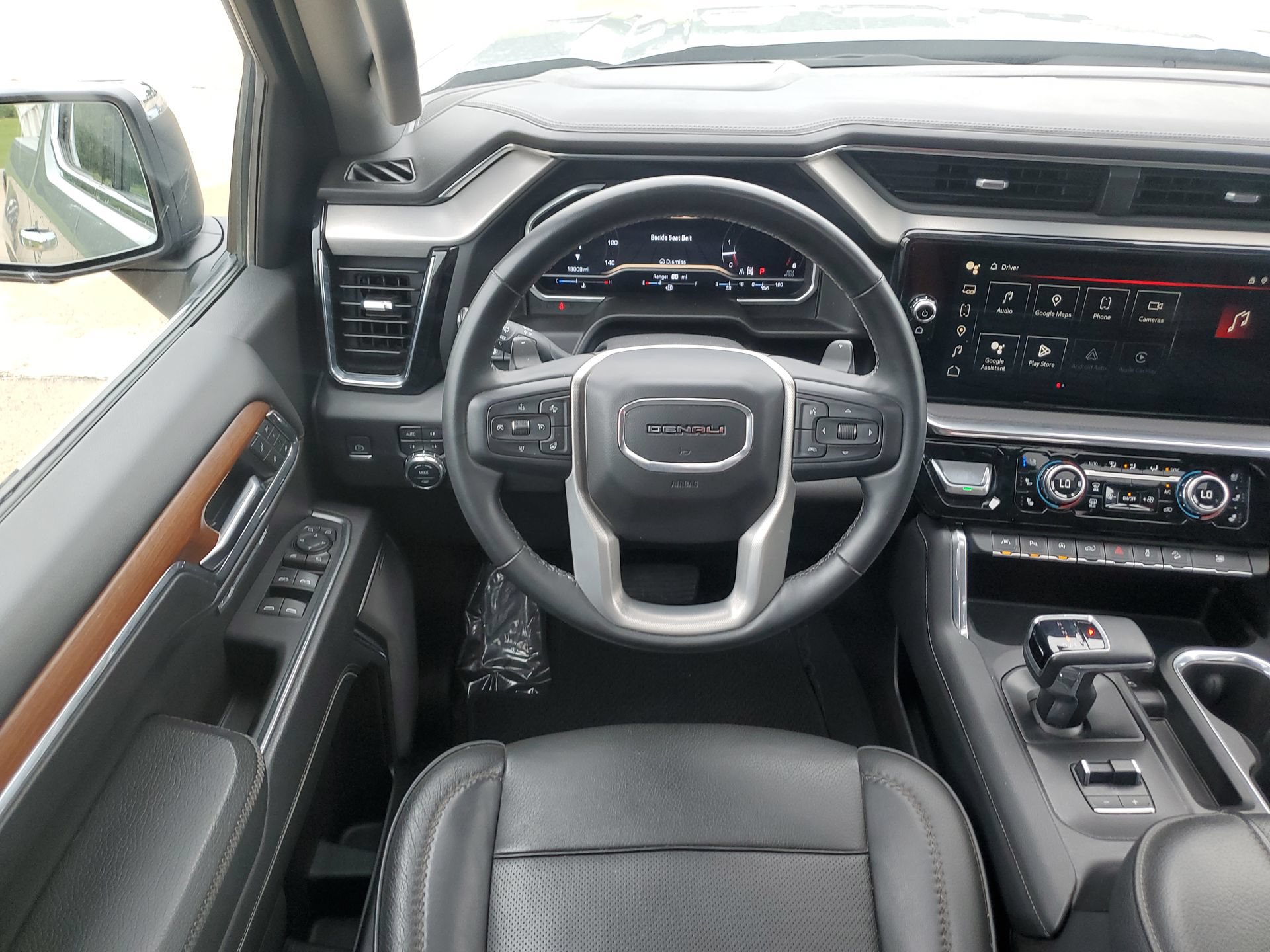 Used 2023 GMC Sierra 1500 Denali w/ Denali Reserve Package AWD/4WD image 18