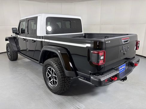 New 2026 Jeep Gladiator Rubicon AWD/4WD image 6