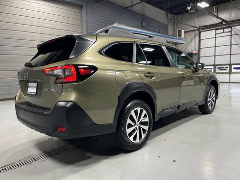 Used 2024 Subaru Outback Premium w/ Popular Package #1A AWD/4WD image 9