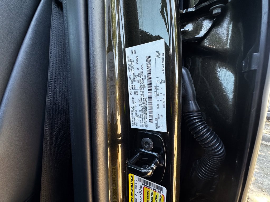 Used 2025 Ford F150 Raptor AWD/4WD image 24