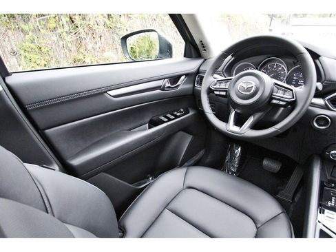 New 2025 MAZDA CX-5 AWD 2.5 S w/ Select Package image 6
