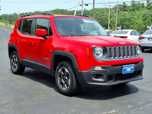 Used 2015 Jeep Renegade Latitude AWD/4WD image 1