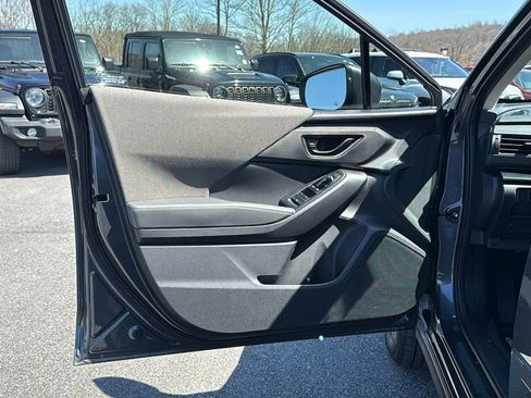 Certified 2024 Subaru Crosstrek 2.0i Premium image 11