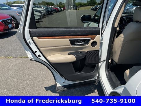 Certified 2019 Honda CR-V Touring image 15