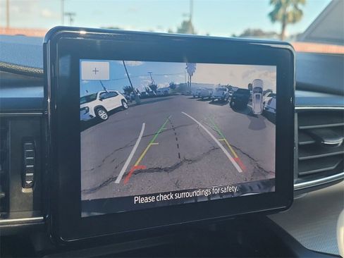 Used 2020 Ford Explorer XLT w/ Equipment Group 202A image 20