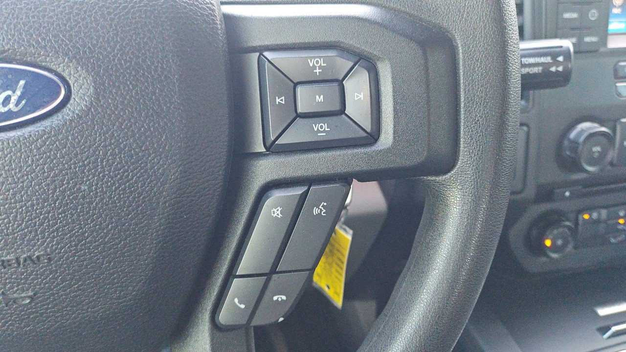 Used 2015 Ford F150 XL w/ Equipment Group 101A Mid AWD/4WD image 19