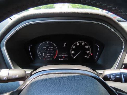 Used 2023 Honda Pilot EX-L image 26