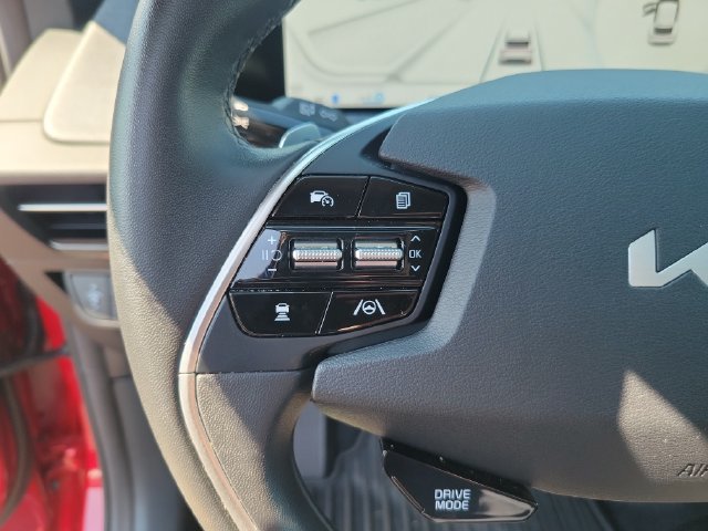 Used 2024 Kia EV6 Wind RWD image 16