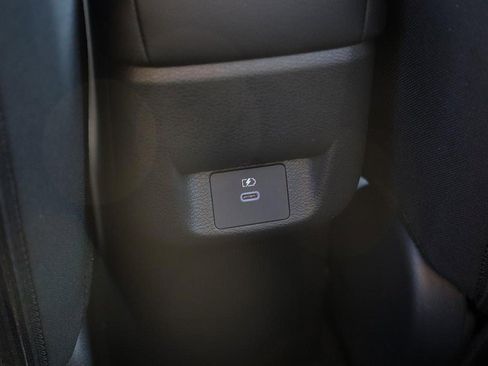 New 2025 Nissan Versa SV w/ Trunk Package image 20