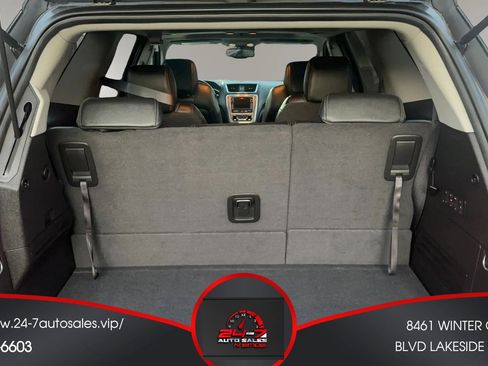 Used 2014 GMC Acadia Denali FWD image 9