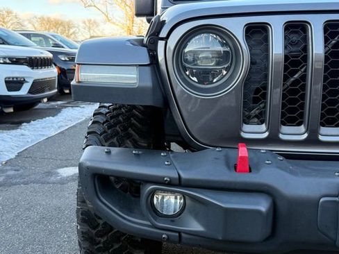 Used 2021 Jeep Gladiator Rubicon image 12